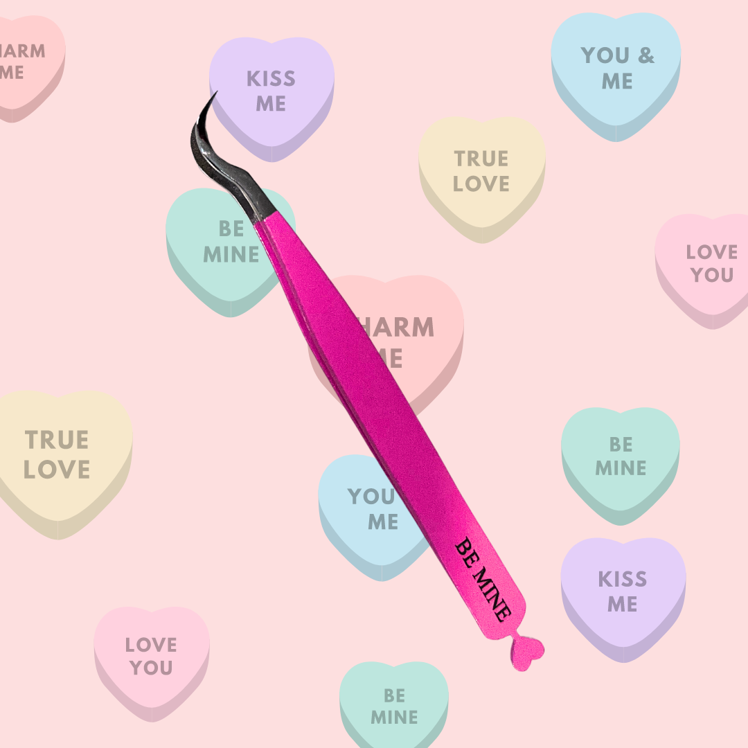 VALENTINES COLLECTION - CURVED TWEEZER